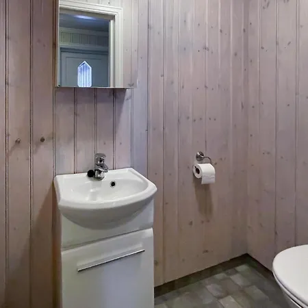 4 Bedroom Stunning In *