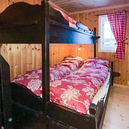 4 Bedroom Stunning In