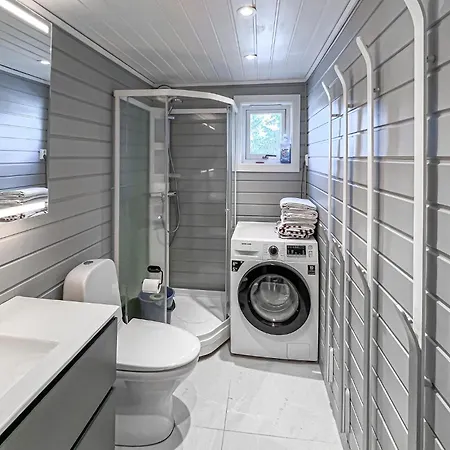 Holiday home Stunning In With Jacuzzi Mesnali